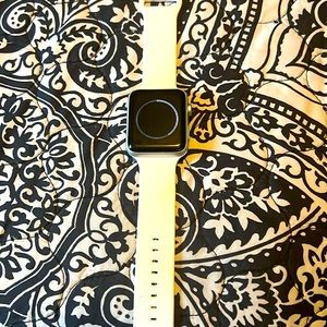 Series 3 Apple Watch 42MM